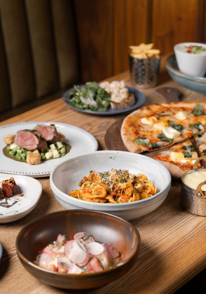 Dining The Rabbit Hotel
