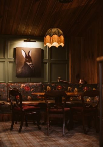 Dining The Rabbit Hotel