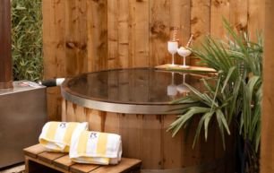 Private bathing The Rabbit Hotel